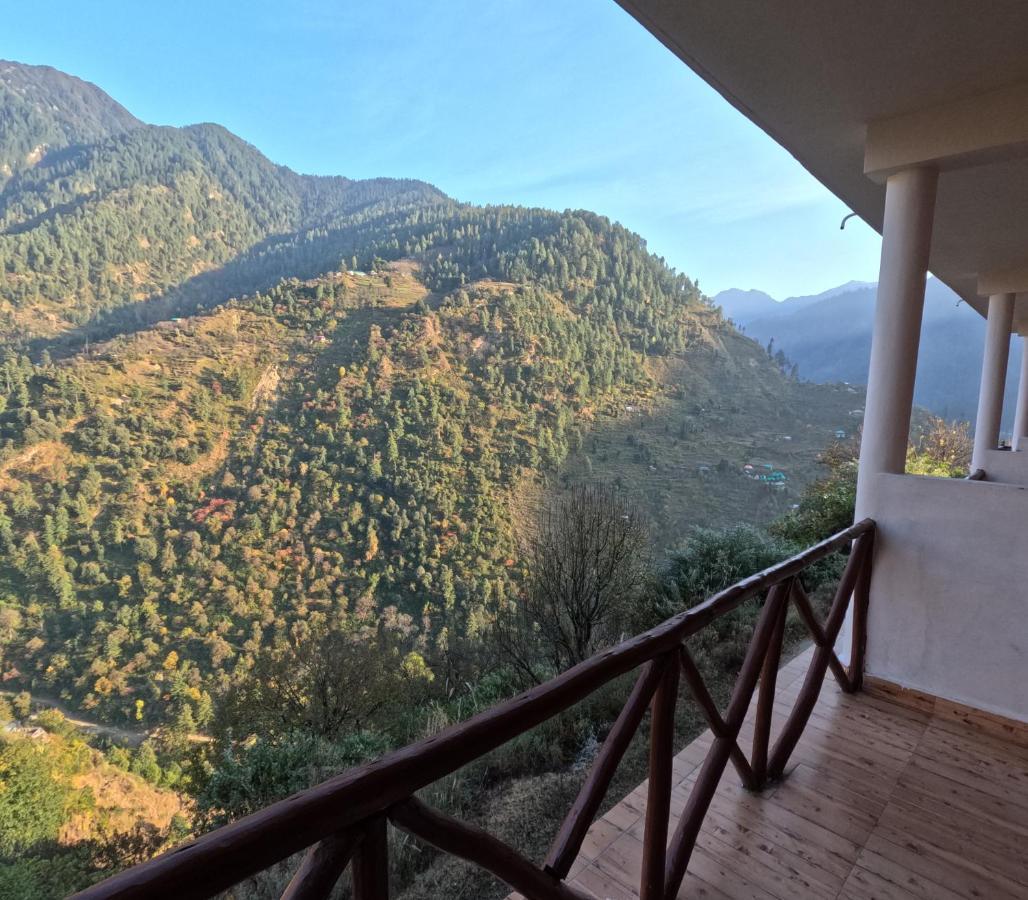 The Void - Tirthan Valley Homestay Gushaini