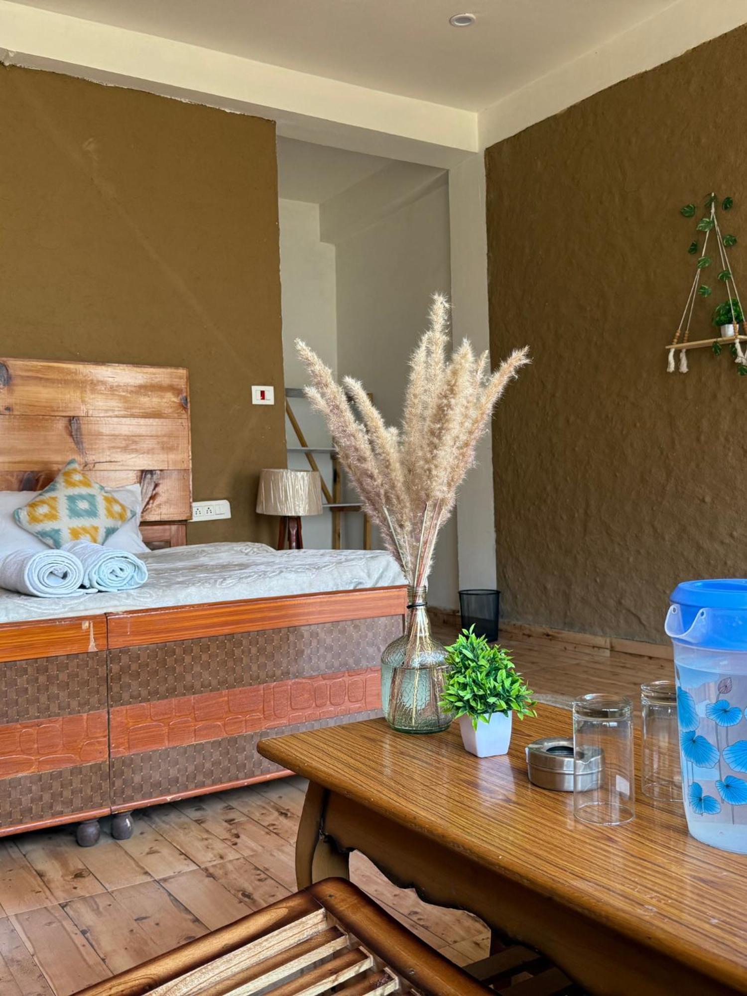 Homestay The Void - Tirthan Valley